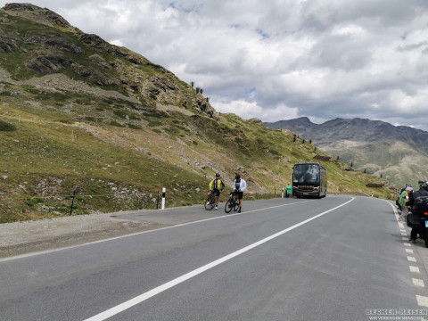 b2ap3_thumbnail_beckerreisen-schweiz2026-berninaexpress11 Mit dem Bernina-Express von der Schweiz nach Italien - Reisejournal